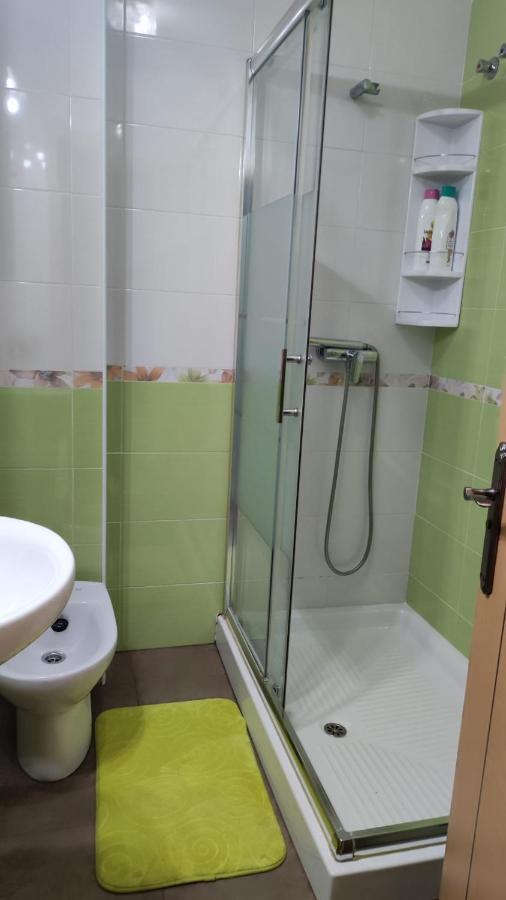Ferienwohnung Apartamento Cerca De La Playa Málaga Exterior foto